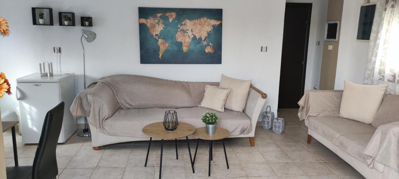 Maria'S Luxury Apartment Dimos Kassandra Exteriör bild